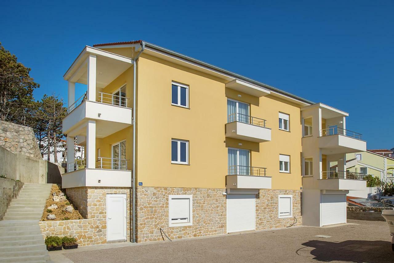 Apartments Capic Niko Baška Exteriör bild